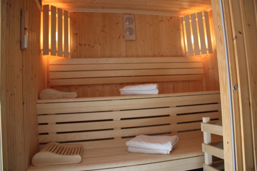 Agape Hotel Niort- Bessines מראה חיצוני תמונה