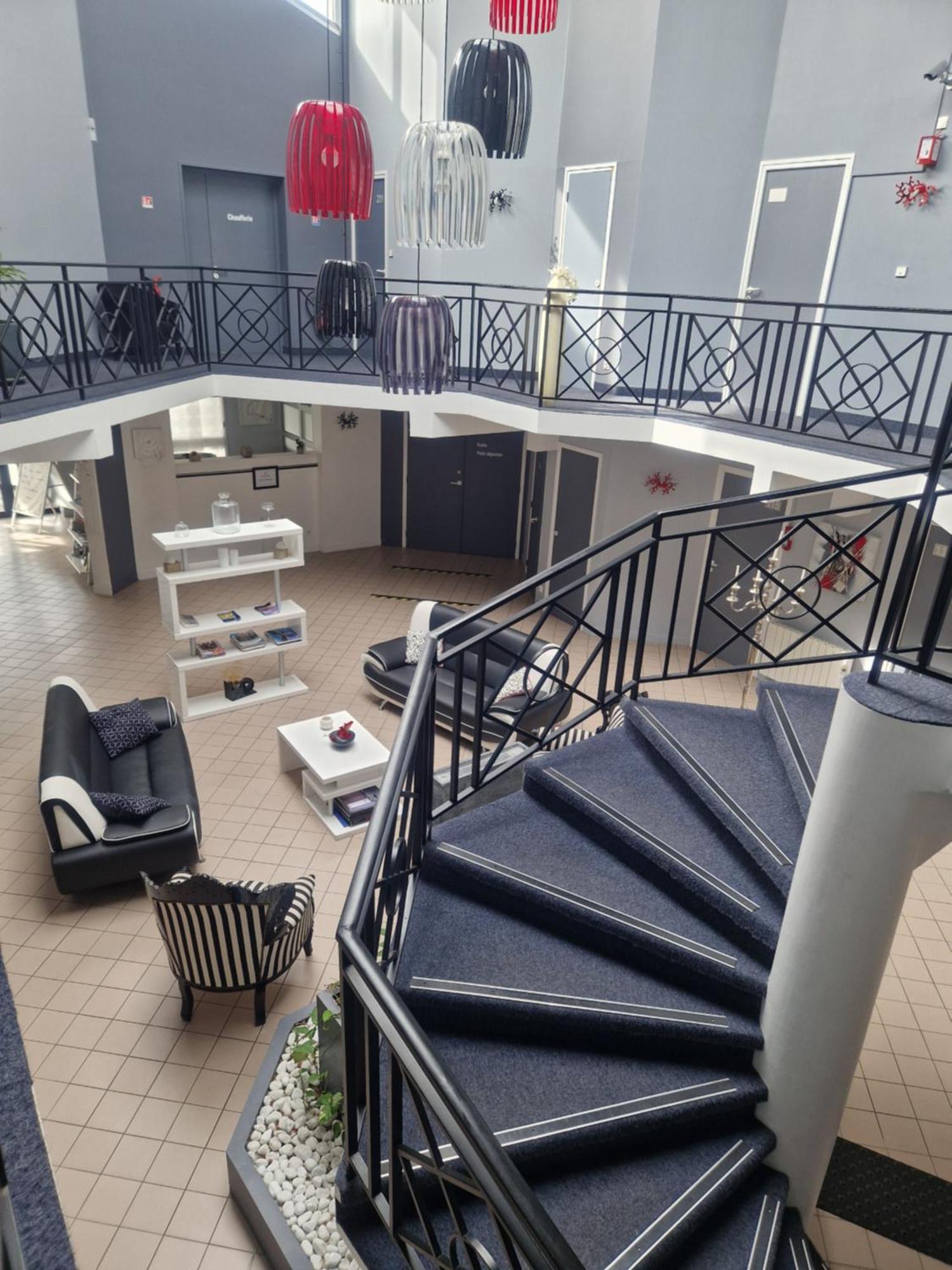 Agape Hotel Niort- Bessines מראה חיצוני תמונה