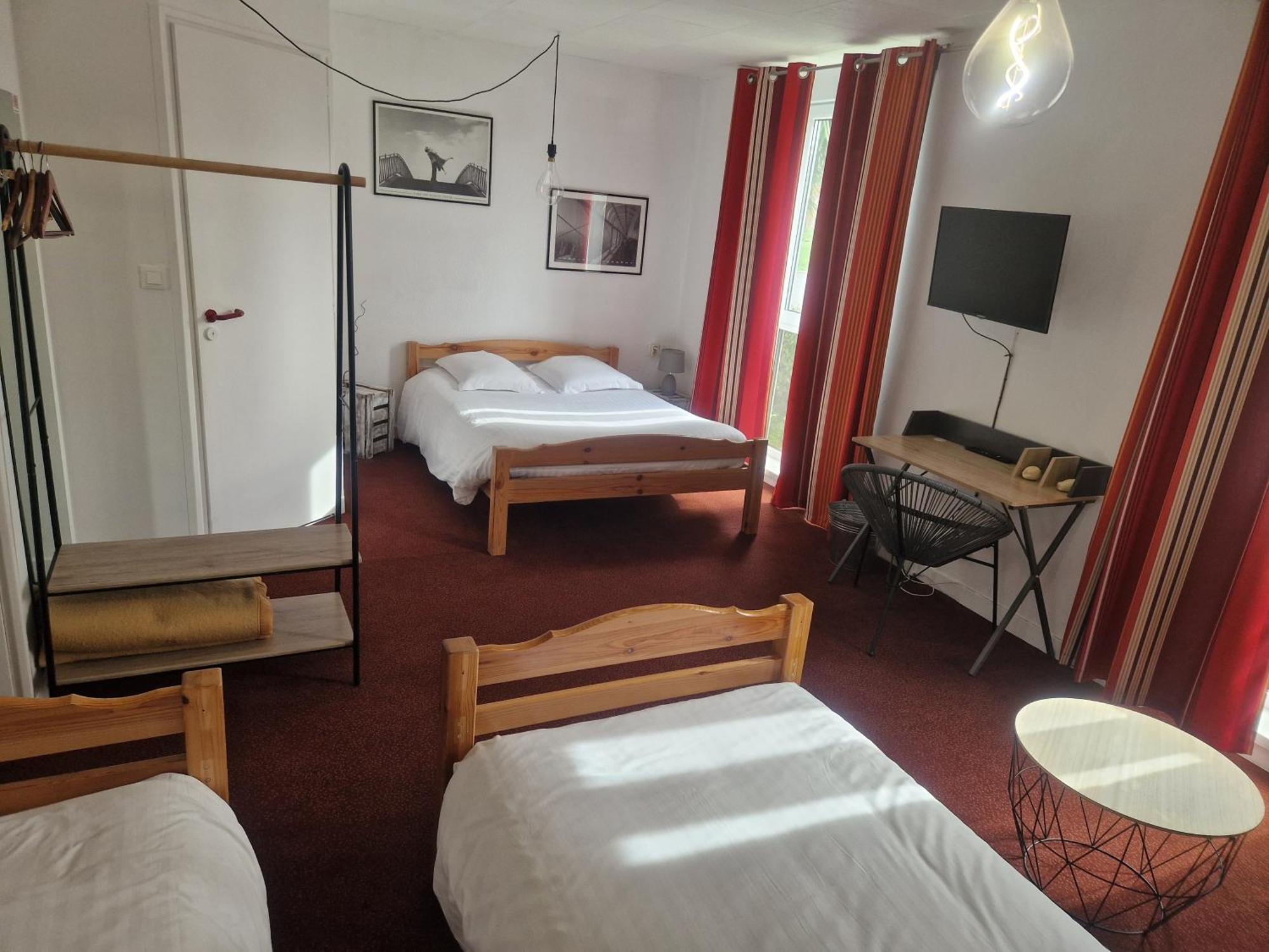 Agape Hotel Niort- Bessines מראה חיצוני תמונה
