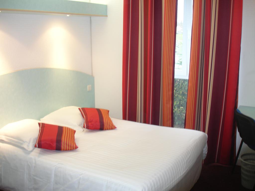 Agape Hotel Niort- Bessines מראה חיצוני תמונה
